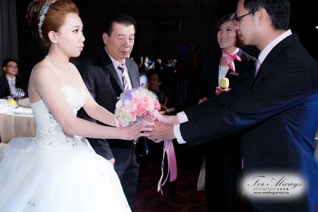 彥儒心怡 文定迎娶喜宴 京華城 雅悅會館  婚攝大J 永恆記憶 婚禮攝影 台北婚攝 #婚攝 #婚禮攝影 #台北婚攝 #婚禮拍立得 #婚攝拍立得 #即拍即印 #婚禮紀錄 #婚攝價格 #婚攝推薦 #拍立得 #婚攝價格 #婚攝推薦